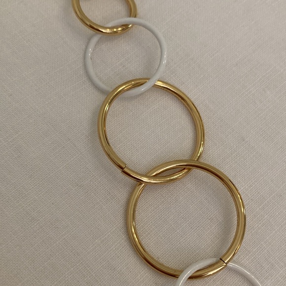Kate Spade long Intertwined circle gold white necklace - Picture 11 of 15